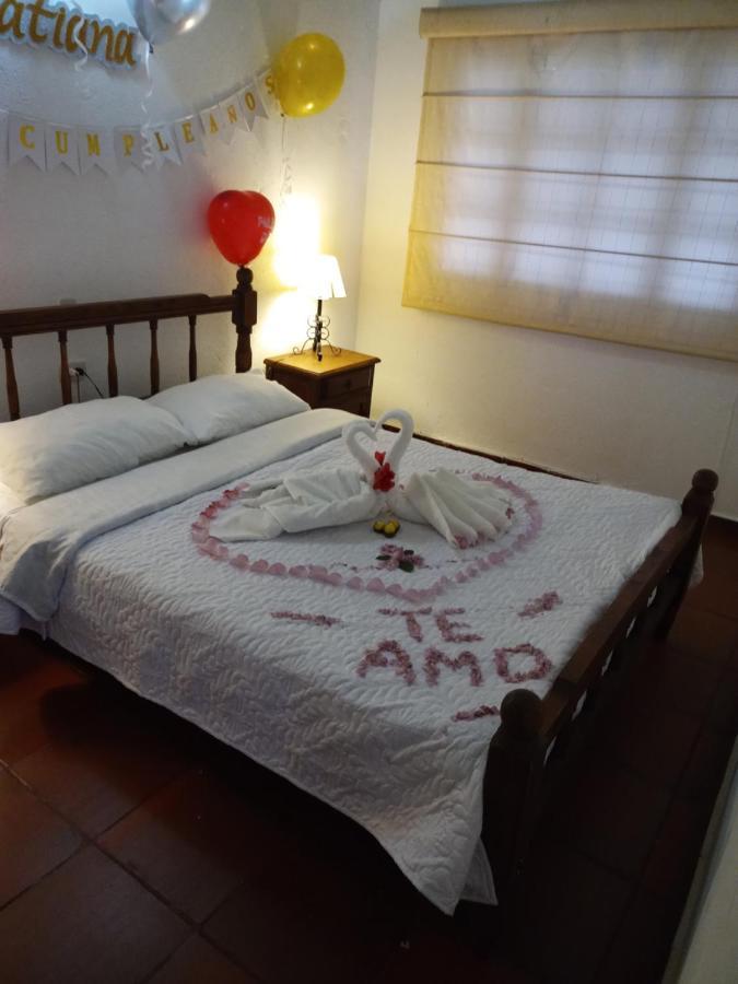 Hospederia La Roca Plaza Principal Bed & Breakfast Boyacá Екстериор снимка